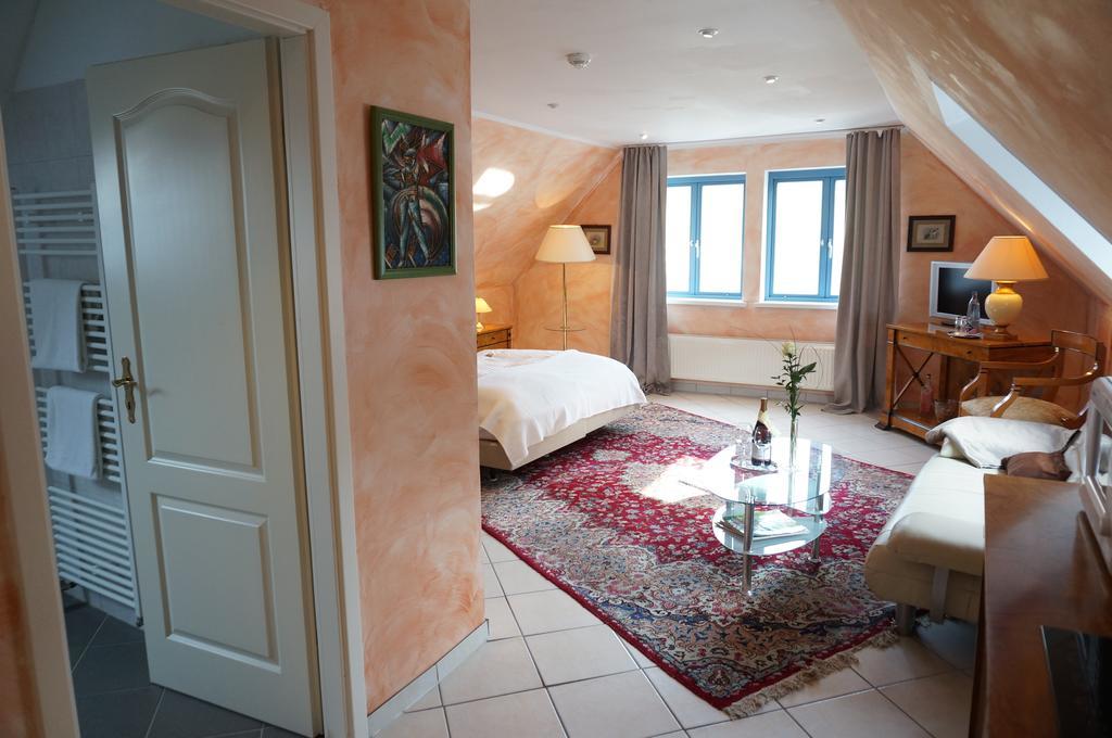 Hotel Goldener Anker Bodenwerder Oda fotoğraf