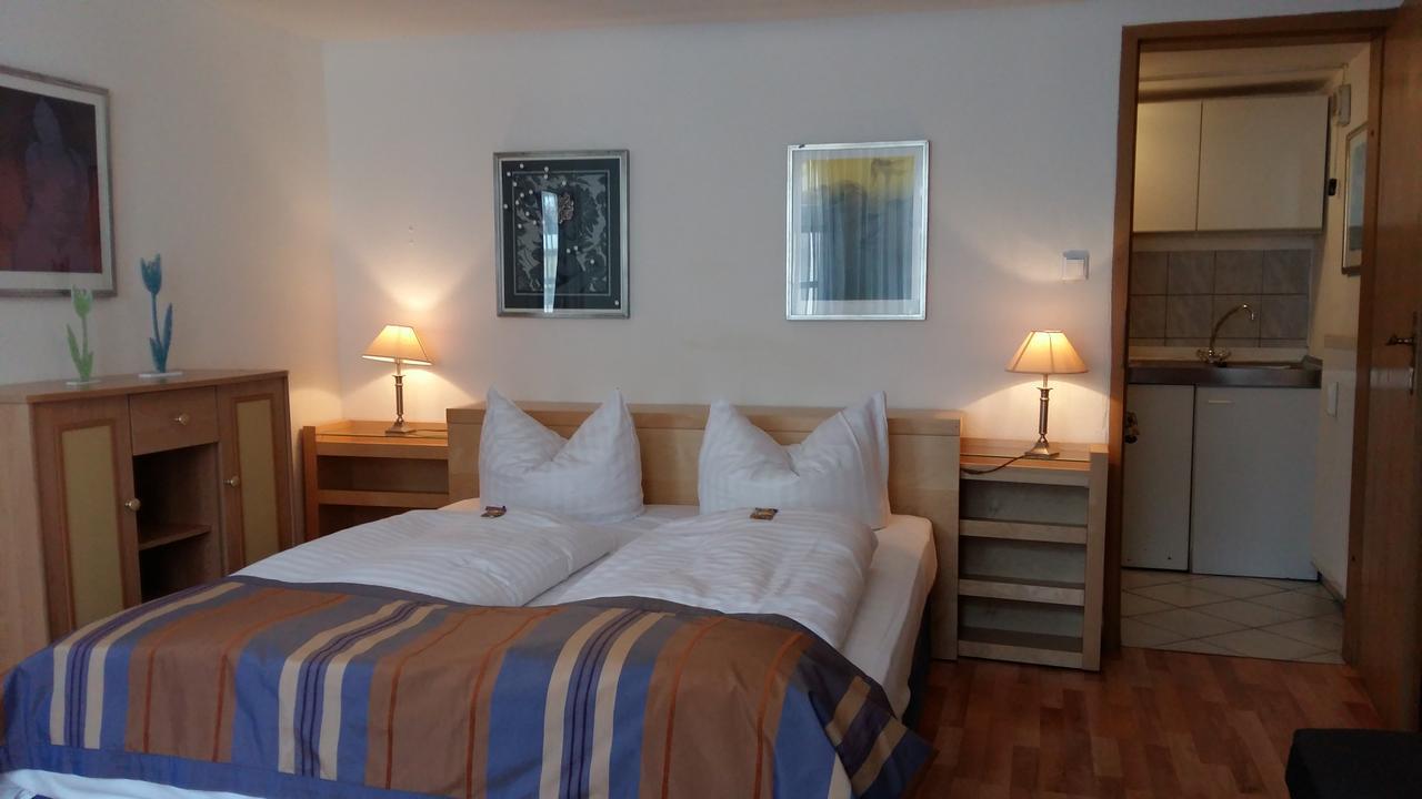 Hotel Goldener Anker Bodenwerder Dış mekan fotoğraf
