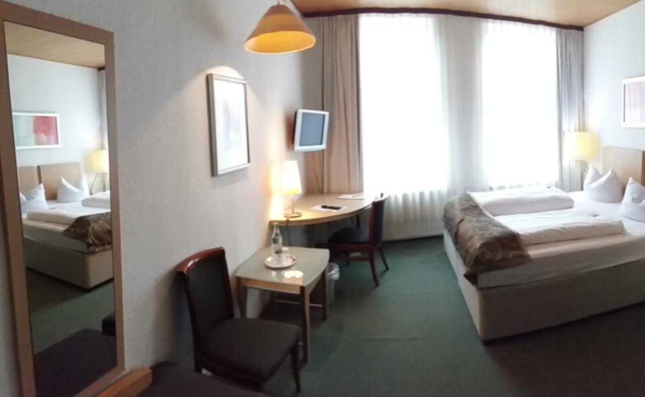 Hotel Goldener Anker Bodenwerder Dış mekan fotoğraf